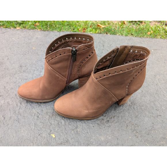 Vince Camuto Women's Fritan Leather Bootie Boots Sz 7.5 Brown Nubuck Boho - Picture 2 of 8
